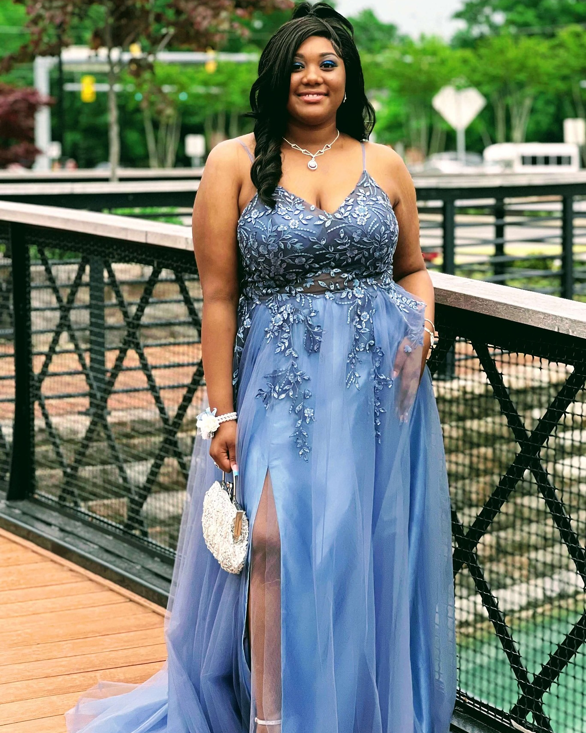 elegant round