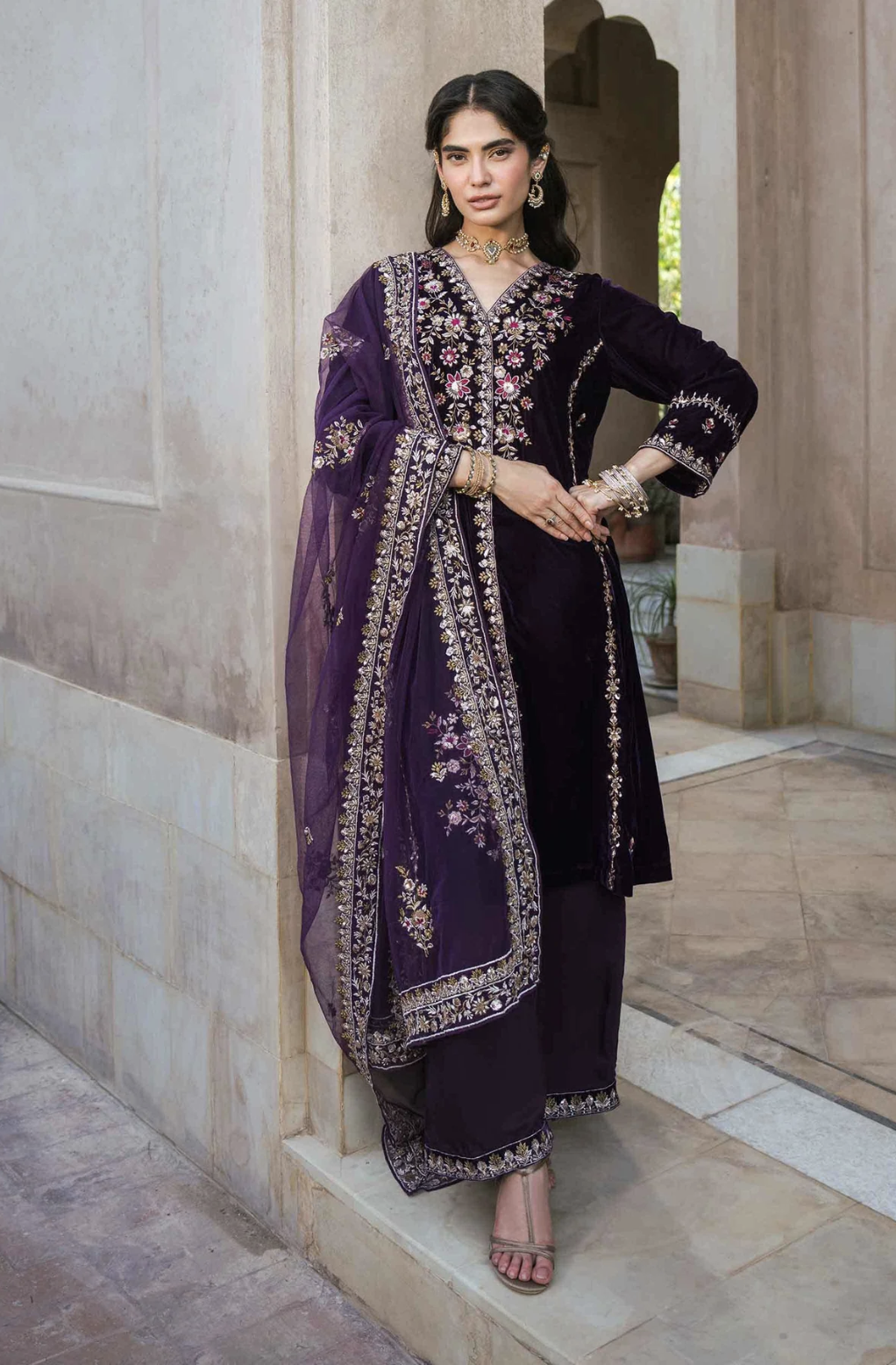 wear pakistani